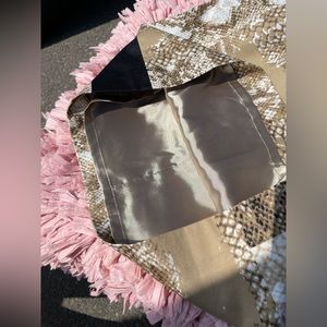 Tahari snake print women’s skirt